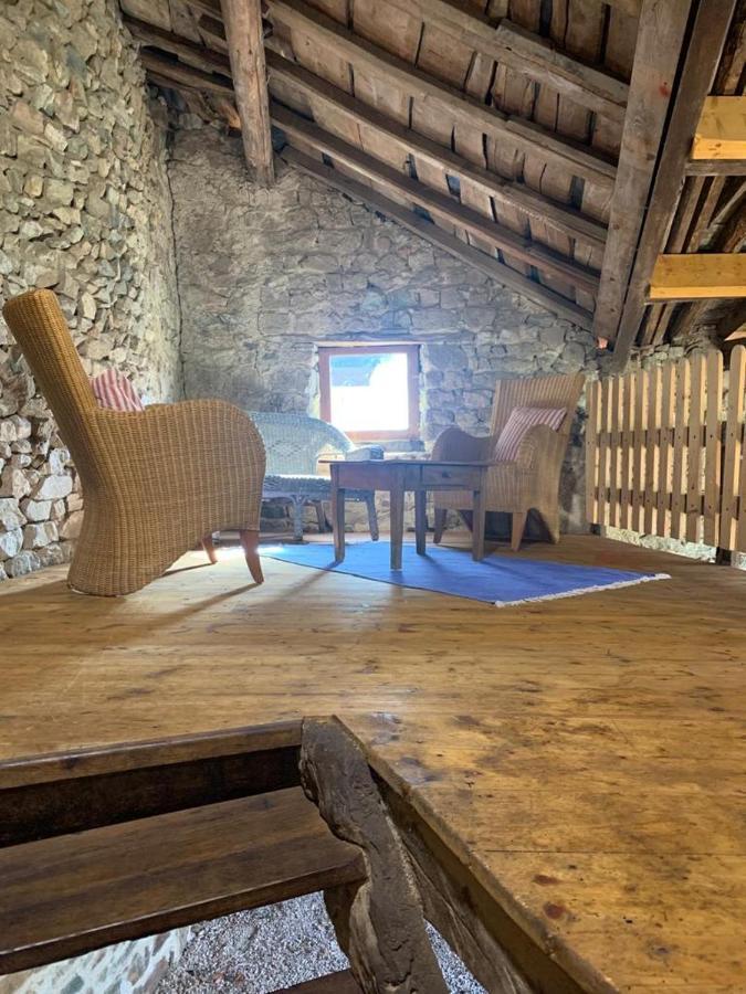 Le Gite De Buffetieres Saint-Romain-de-Popey 外观 照片